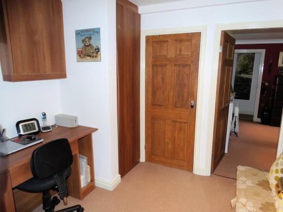 Photo 5