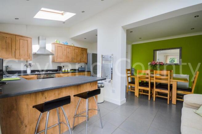 kitchen diner (2)