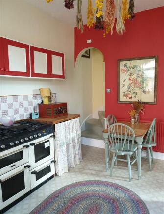 kitchen2.jpg
