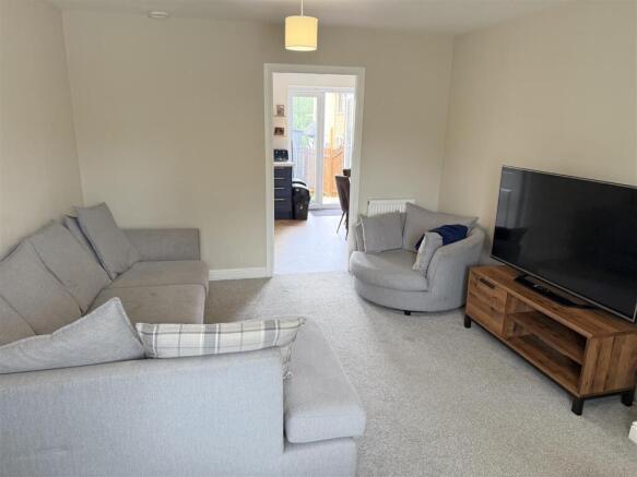 3 bed Town House for sale Image 10