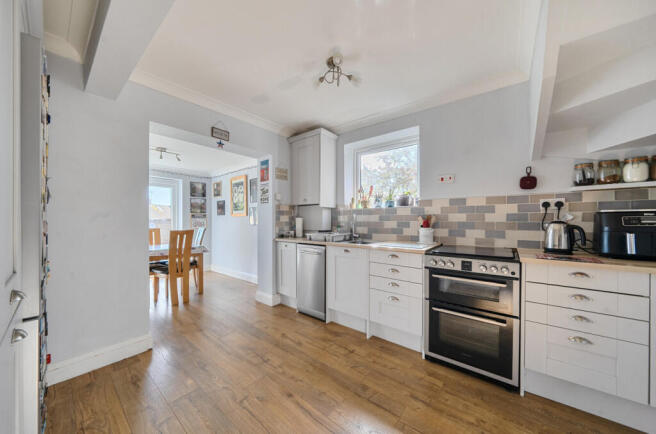 1441679-19-69de0d...