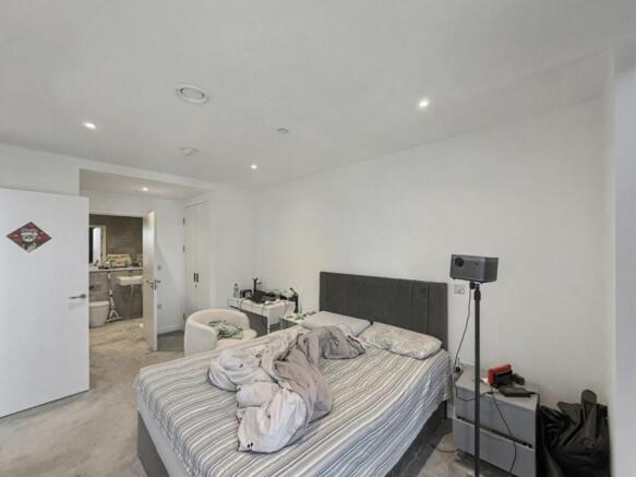 Apartment in Manchester, City Centre - View 5