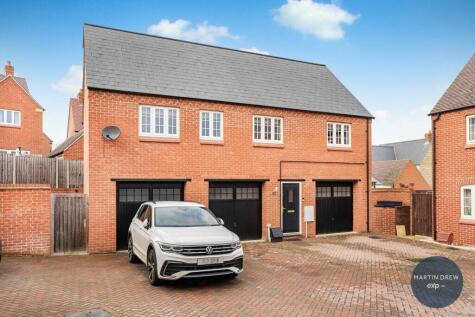 Foxhills Way, Brackley, NN13 6QW