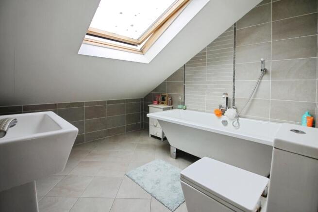 3 bed End of Terrace for sale Image 9