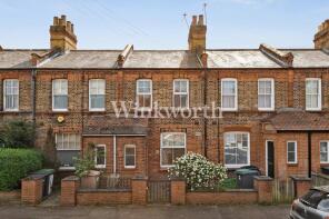 132, Moselle Avenue, Wood Green, London N22 6ET