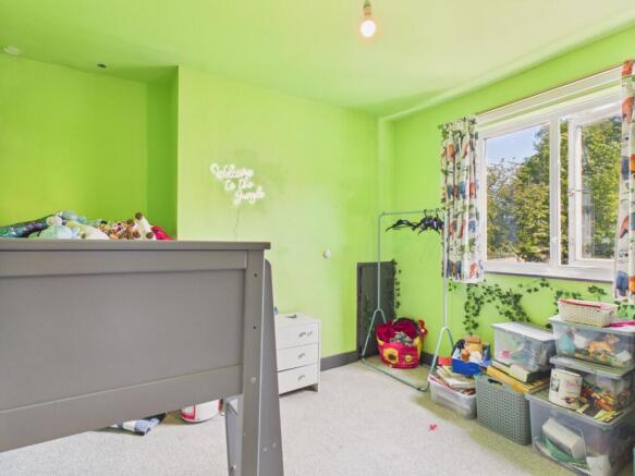 3 bed Terraced for sale Image 12