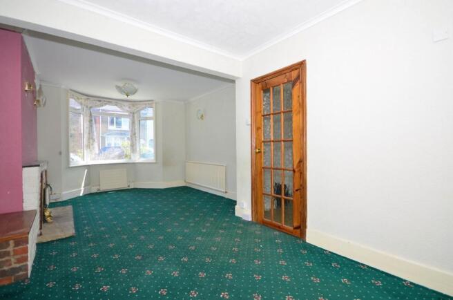 Living/Dining Area