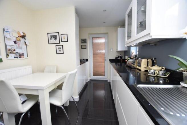 Kitchen/breakfast rm