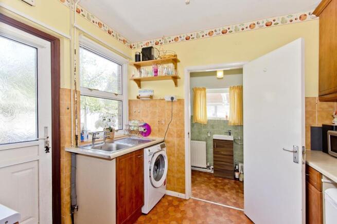 kitchen2.jpg