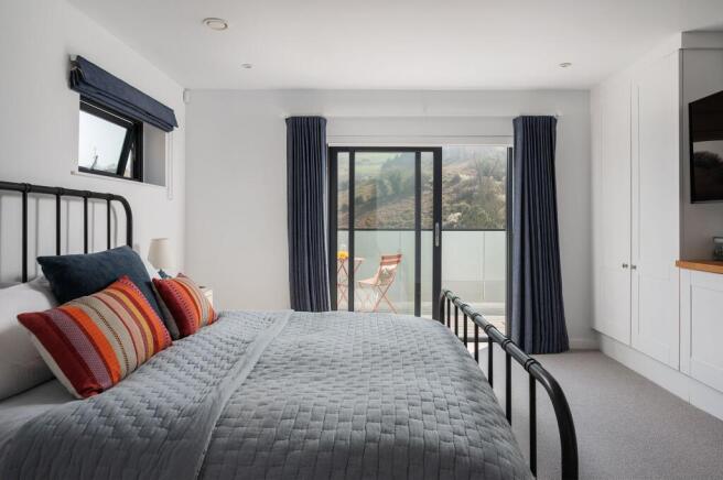 Principal Bedroom - Speedwell, Lower Fairview Road, Dartmouth