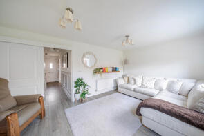 17, Finch Green, Caddington LU1 4FS