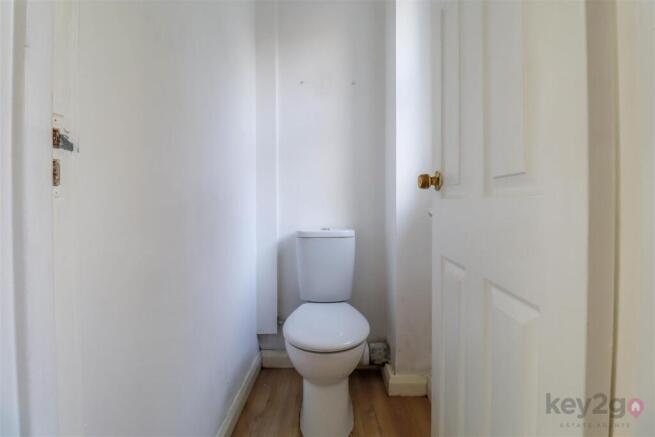 2 bed Semi-Detached for sale Image 7