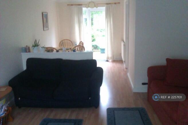 Lounge Provisional Photo Pic 2