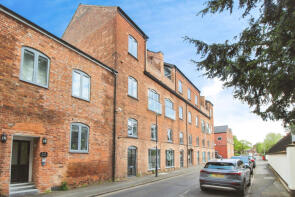 9, Nelson Dale, Wharf Street, Warwick CV34 5LS