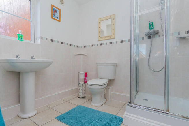 En Suite Shower R...