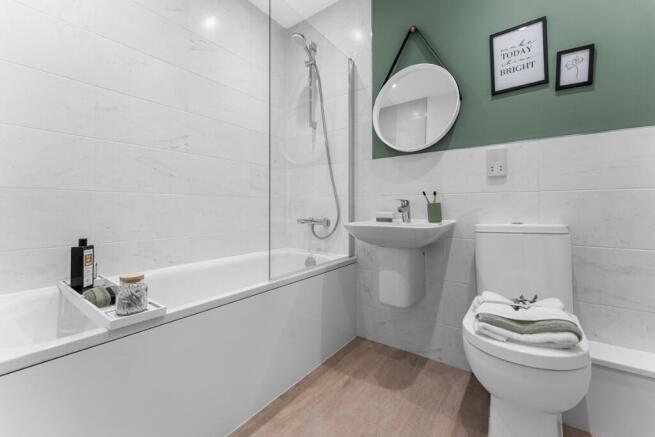 4 bed Detached for sale Image 10