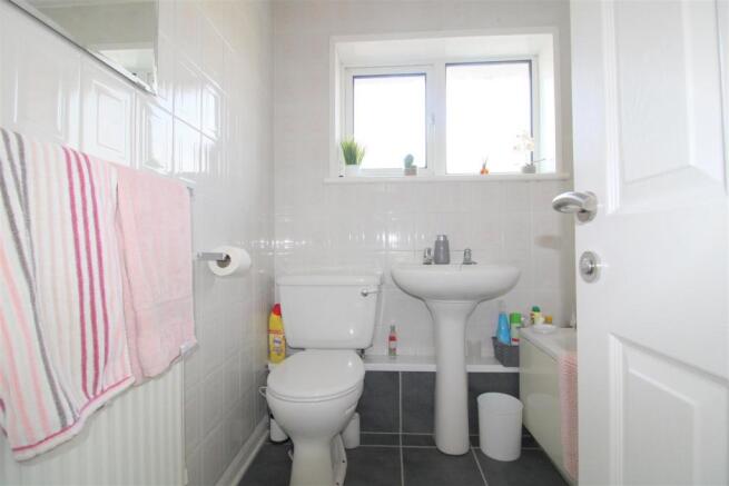 Another view of bathroom