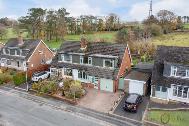 High View Road, Leek-3