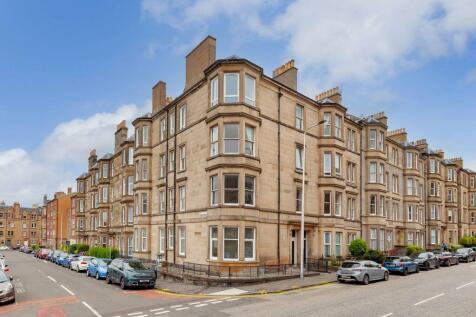 47 (3F2) Polwarth Gardens, Edinburgh, EH11 1LB