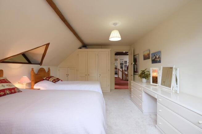 Elegant bedroom 3