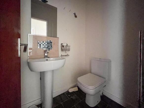 10 bed Block of Apartments for sale Image 7