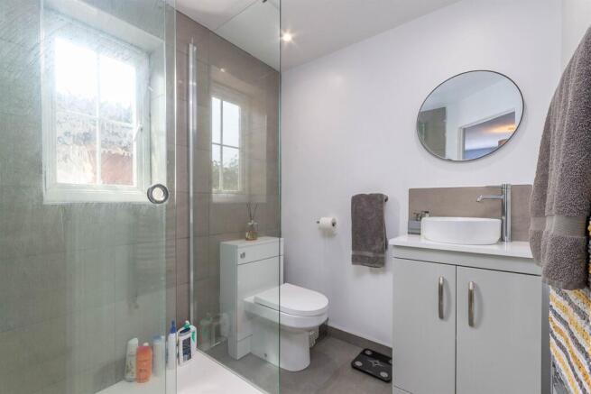 Ensuite