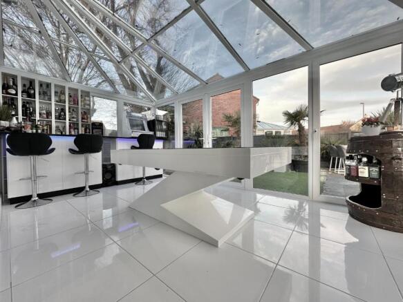 Conservatory / Games Room