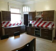 25, Norwood Place, Hyde Park, Leeds LS6 1DY