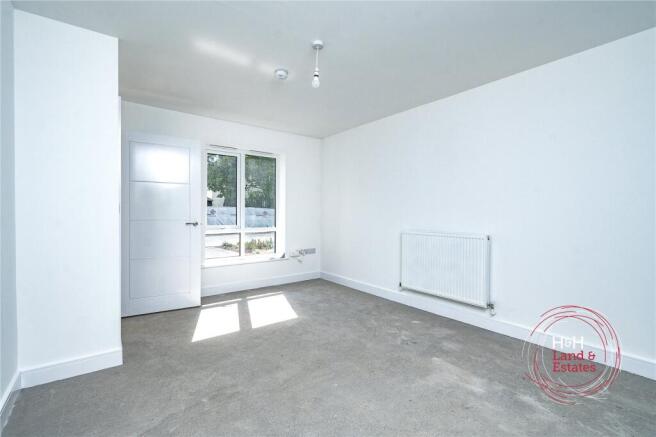 22 Swift Close