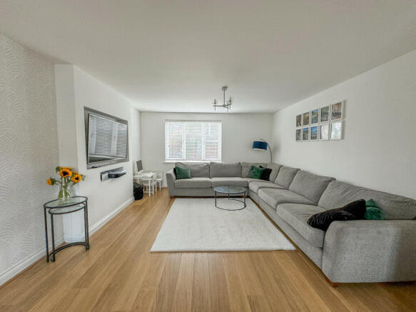 lounge 1