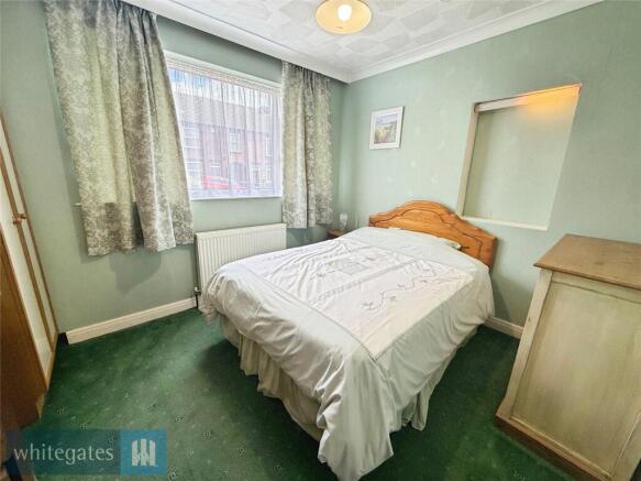 3 bed Bungalow for sale Image 8