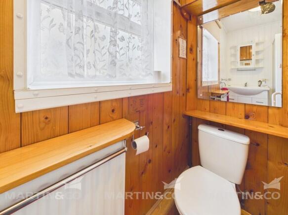 3 bed Semi-Detached for sale Image 6