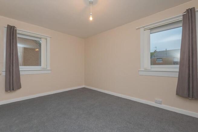 13. Bedroom 1 (1).jpg