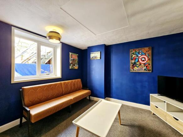 9 bed Terraced for sale Image 8