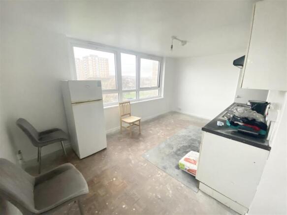 Lounge - Kitchen.jpeg