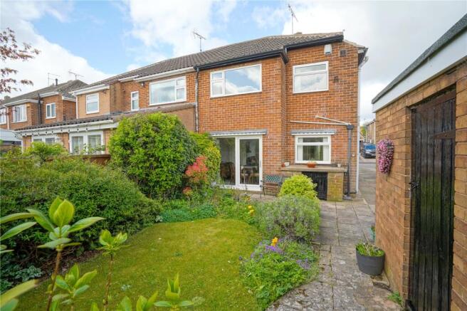3 bed Semi-Detached for sale Image 11