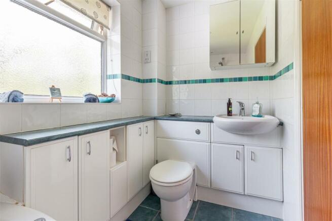 Bathroom-2.jpg