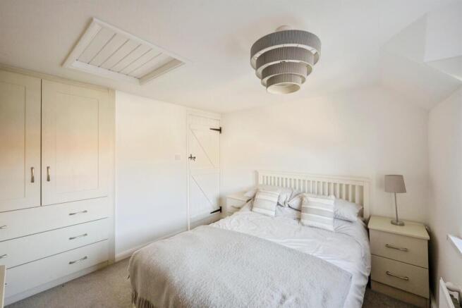 2 bed Detached for sale Image 11