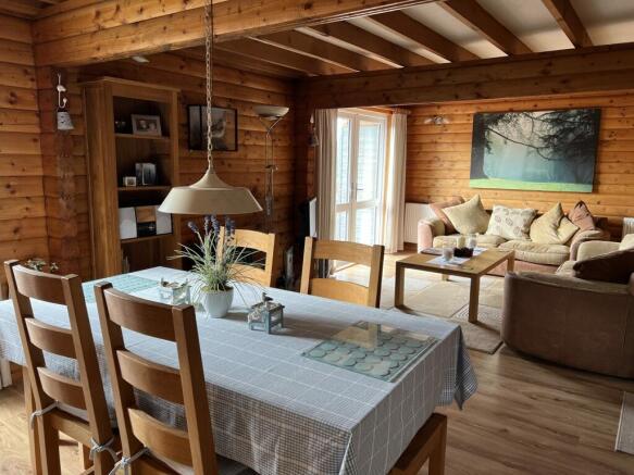 46 Barend, Sandyhills - Williamson and Henry