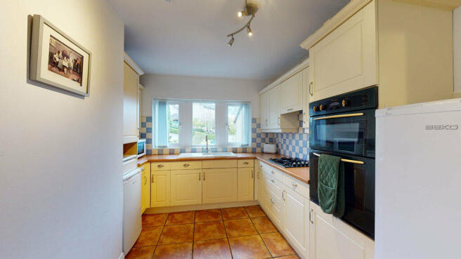 26-Banklands-Avenue-Silsden-11022021_161028