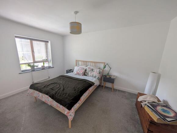 3 bed Semi-Detached for sale Image 11