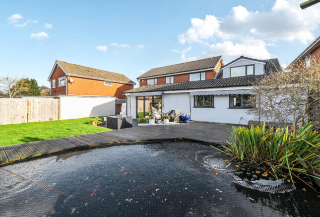 1380894-2-6915c09...