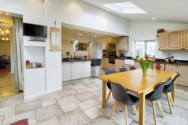 Kitchen 1