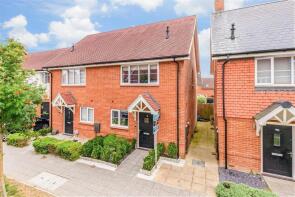 132, Illett Way, Horsham RH12 0BL