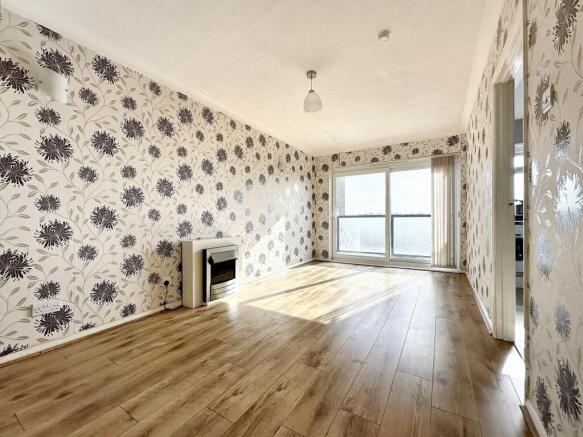 Fairfield, Sutton Avenue, Peacehaven, BN10 7NL photo 4