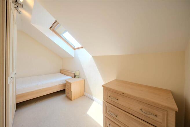 2 bed Apartment for sale Image 8