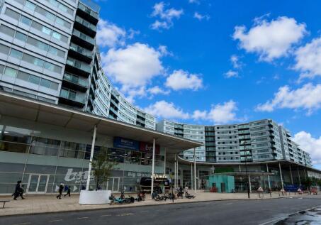 Flat 916 The Blenheim Centre, Prince Regent Road, Hounslow, Middlesex, TW3 1NN