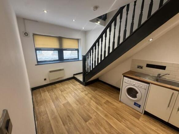 1 bed Flat to rent Image 5