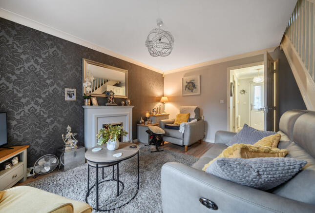 1385604-10-692863...