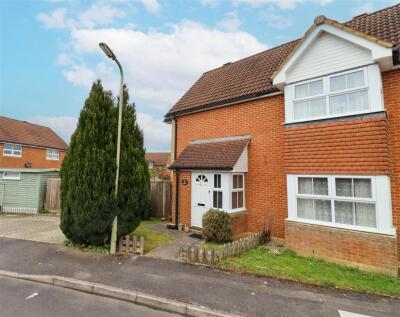 Hop Garden, Church Crookham, Fleet